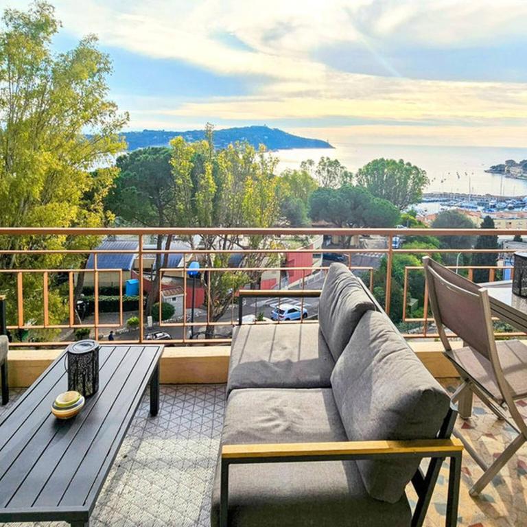 Beau 2 pieces avec vue imprenable sur la rade - Appartement - 3