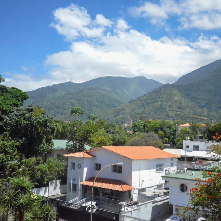 Nomad Suites Altamira - Apartment with Mountain View - 1