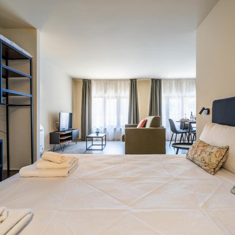 Turrisi Apartment - One-Bedroom Apartment - 4