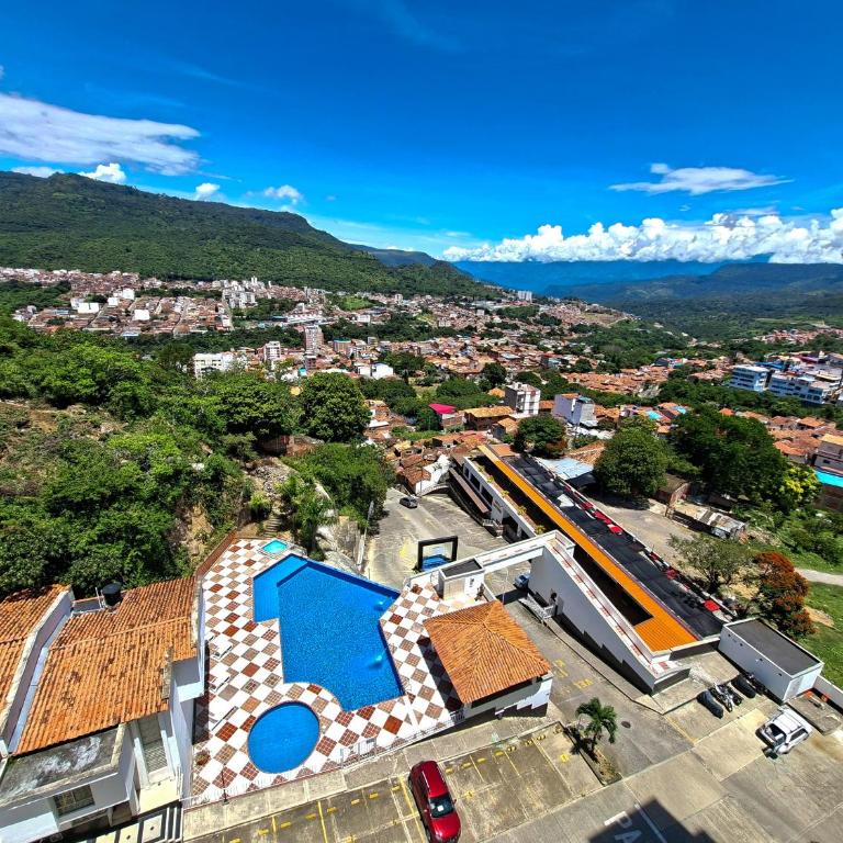 Espacio Moderno con Vista y Piscina Privada - One-Bedroom Apartment - 32