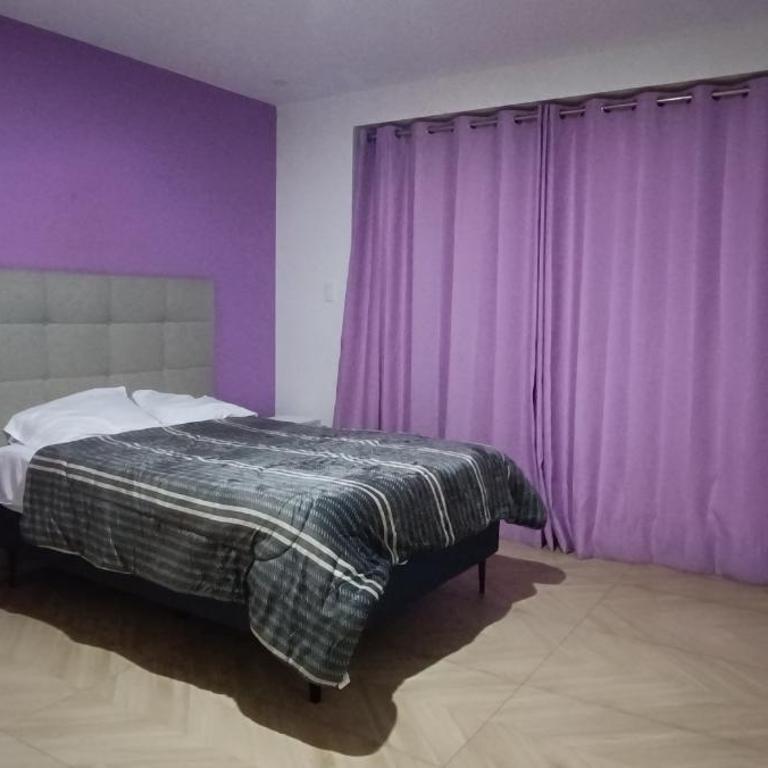 Friendly house - Five-Bedroom House - 8