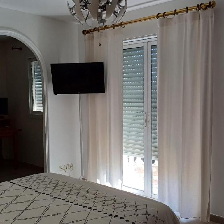 Séjour détente dans une villa avec piscine privée, nature, golf et mer à proximité - Three-Bedroom House - 29