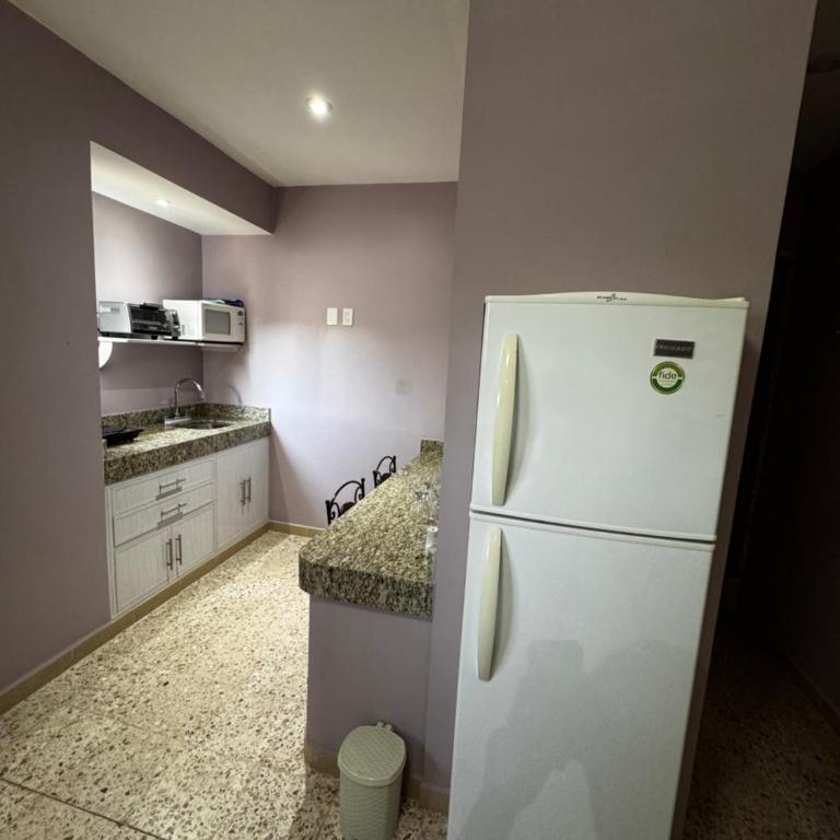 Casa Lunamar - Double Room with Private Bathroom - 18