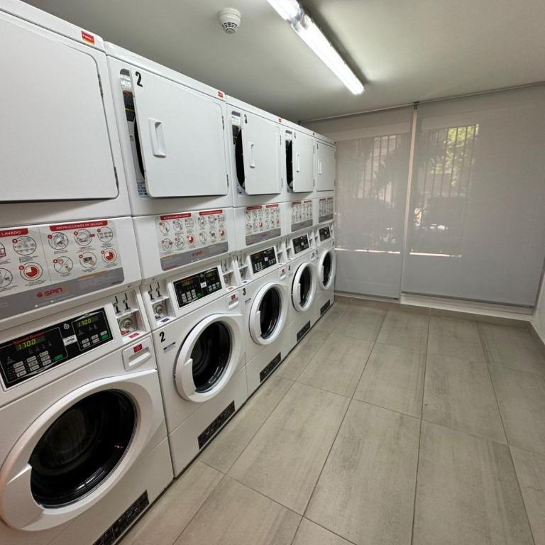 HOM I Parking, WiFi, AA, GYM, Movistar Arena - Apartment - 57