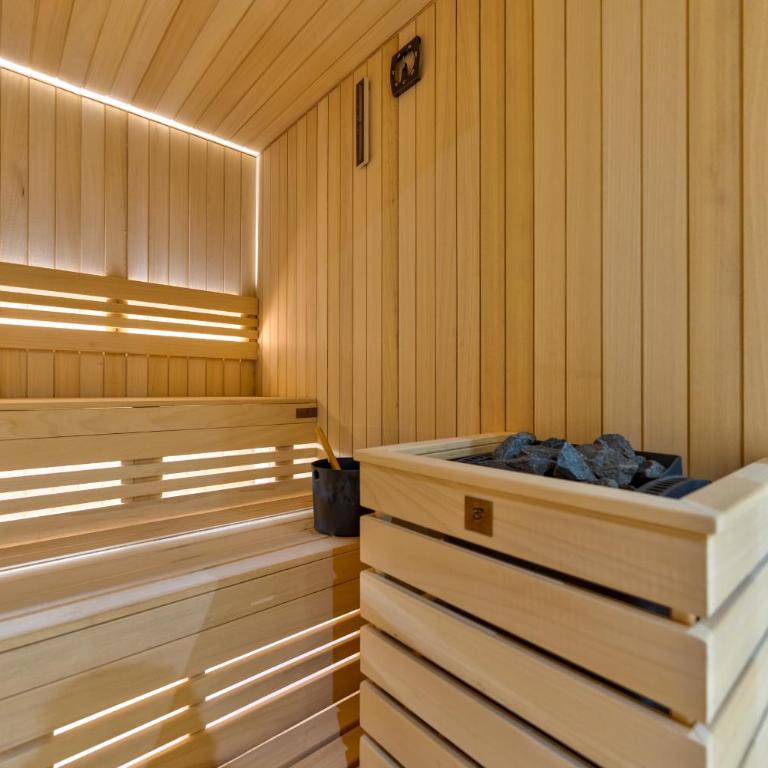Boréa Apartments - One-Bedroom Apartment - 11