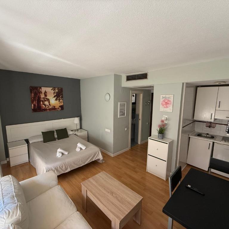 House Triana Sevilla - One-Bedroom Apartment - 2