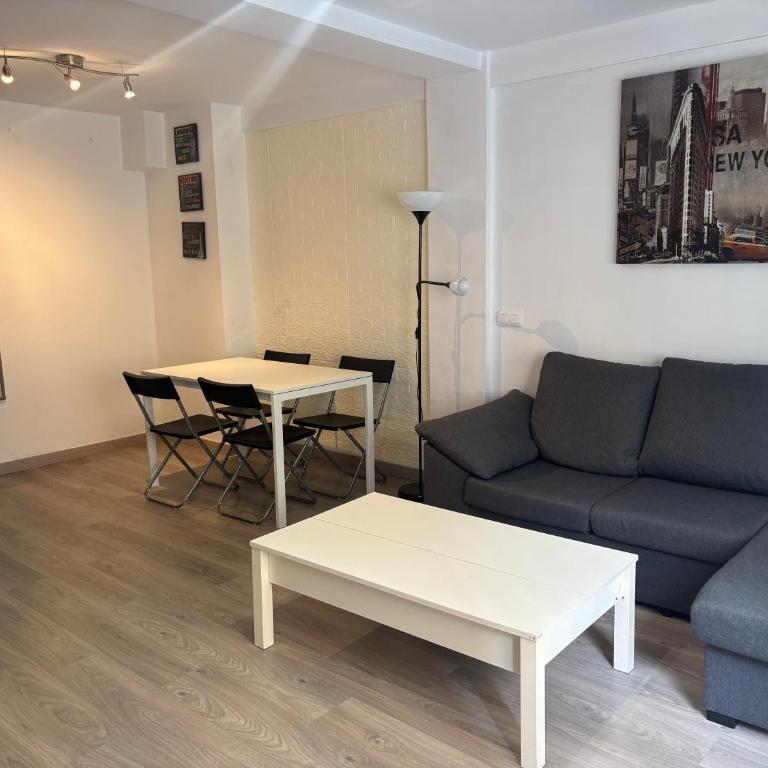 Duplex a 3 minutos de playa de la victoria Cadiz - Apartamento de 3 dormitorios - 6