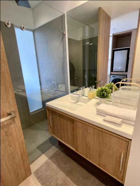 Aparta-estudio Corferias más Parqueadero gratis - Apartamento de 1 dormitorio - 14