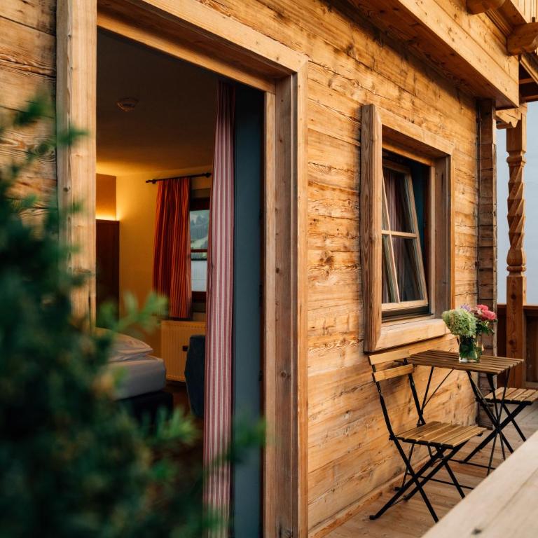 Landgasthof Hotel Linde - Junior Suite mit Bergblick - 2