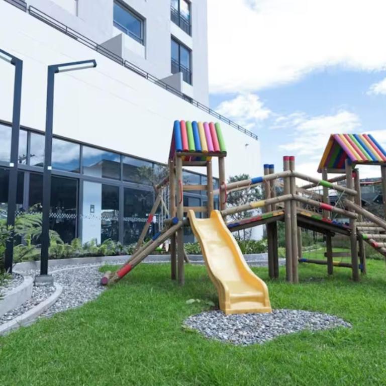 Aparta-estudio Corferias más Parqueadero gratis - Apartamento de 1 dormitorio - 37