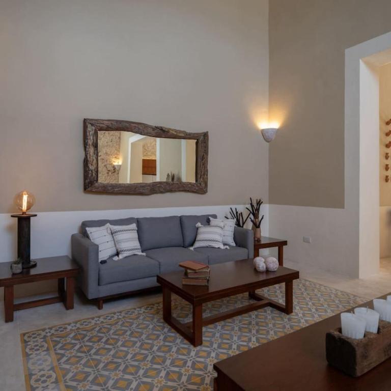 Luxury Heaven in Merida Poolside Bliss in La Ermita - Four-Bedroom House - 17
