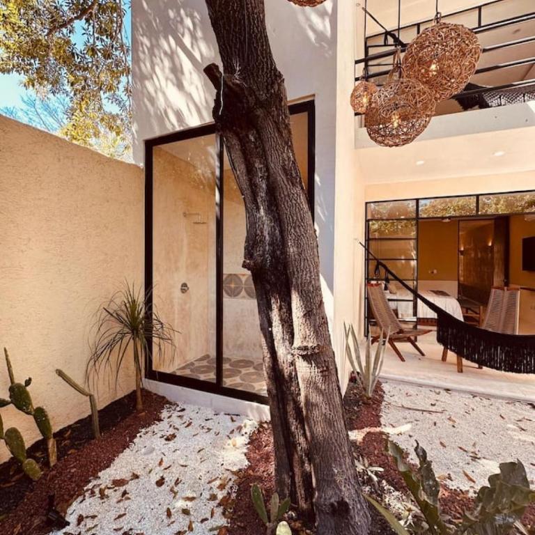 Luxury Heaven in Merida Poolside Bliss in La Ermita - Four-Bedroom House - 27