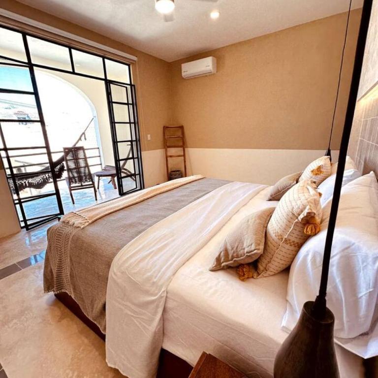 Luxury Heaven in Merida Poolside Bliss in La Ermita - Four-Bedroom House - 36