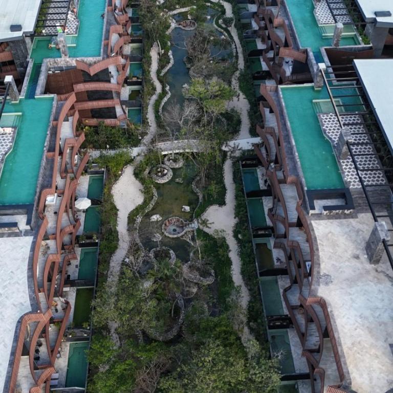 d017 Premium Lifestyle Gold at Amira District - Apartamento - 40