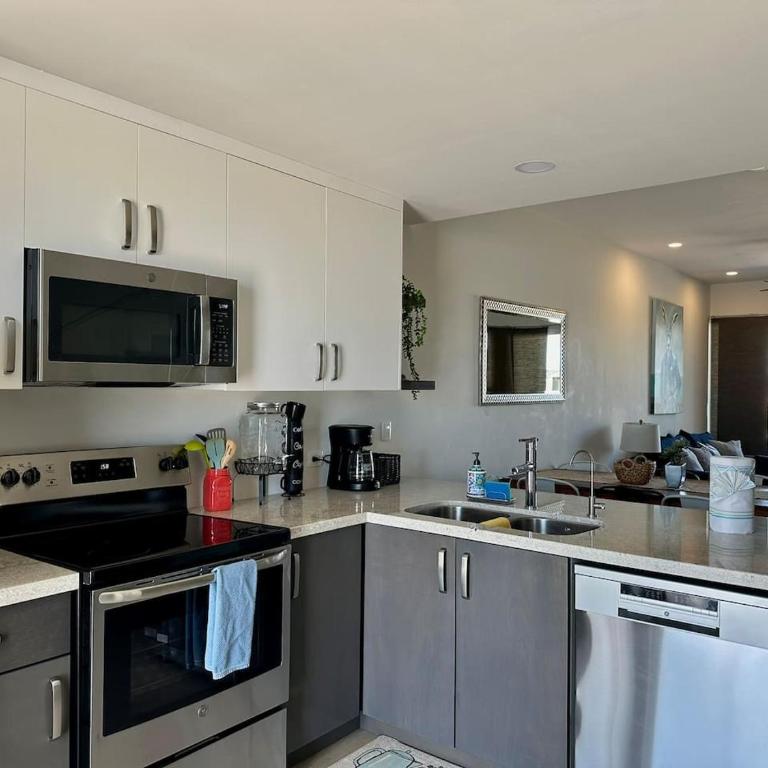 Relaxing Family Spot Pool Lagoon Beach Walk A7 - Two-Bedroom House - 12