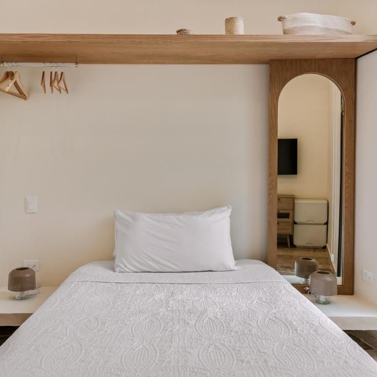 Florita39 - Suite with Balcony - 3