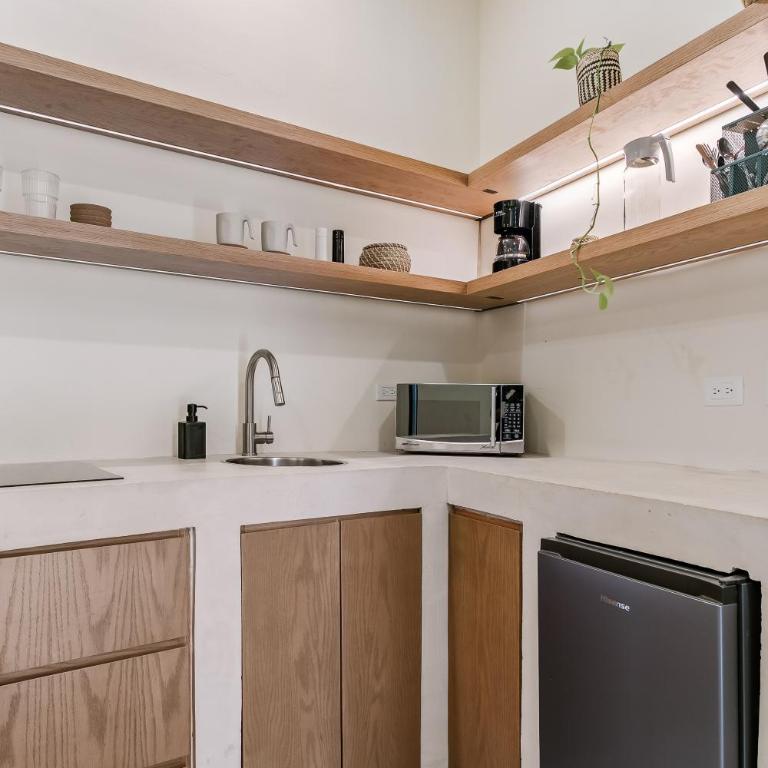 Florita39 - Suite with Balcony - 5
