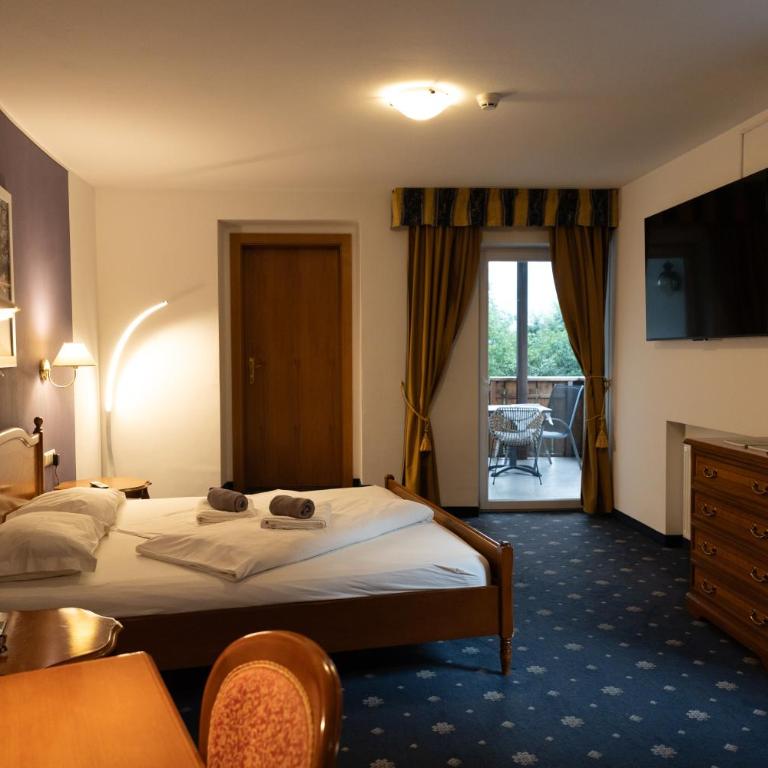 Hotel Marlingerhof - Superior Doppelzimmer mit Balkon - 13