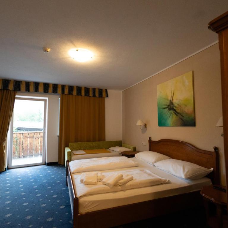 Hotel Marlingerhof - Superior Doppelzimmer mit Balkon - 17