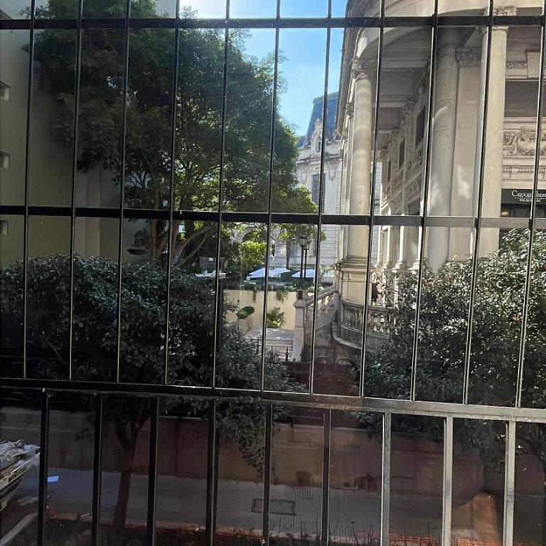 Moderno Departamento de dos dormitorios a Estrenar en el Corazón de Buenos Aires con Vista Privilegiada - Two-Bedroom Apartment - 19