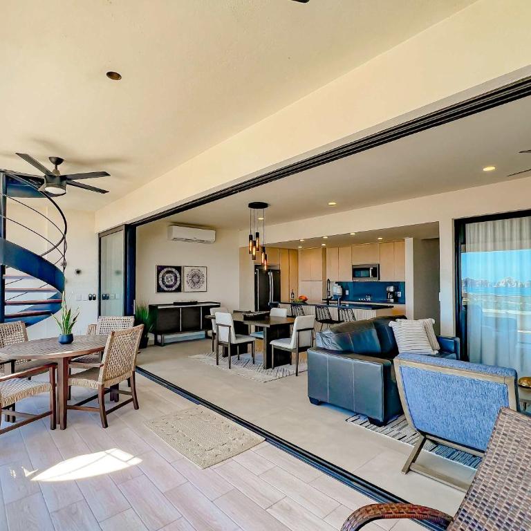 Vista Real Oceanview Condo Private Roof with BBQ - Apartamento - 13