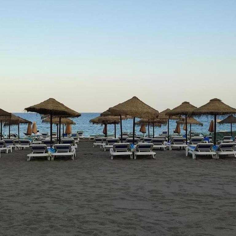 Beachfront Apartment in La Carihuela - Apartamento de 1 dormitorio - 33