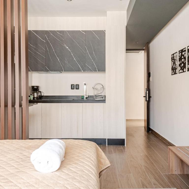 Charming equipped studio near 5th Avenue - One-Bedroom Apartment - 3