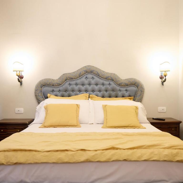 Residenza Maglioni in San Pierino - Camera Matrimoniale Standard - 5