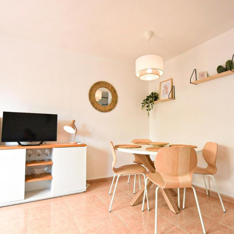 Book Jet - OASIS CORRALEJO Apartments Pool & WIFI - Apartamento de 1 dormitorio con balcón - 4