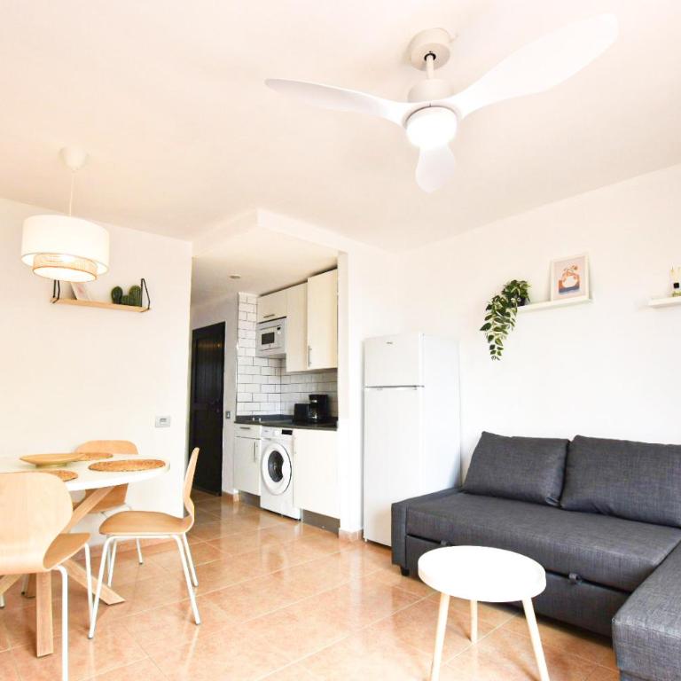 Book Jet - OASIS CORRALEJO Apartments Pool & WIFI - Apartamento de 1 dormitorio con balcón - 5