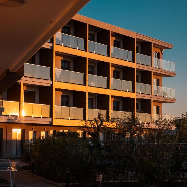 SeaView Suite with Pool near Tivat Airport by Solea Vacation Homes - One-Bedroom Apartment - 21