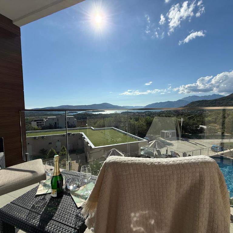 SeaView Suite with Pool near Tivat Airport by Solea Vacation Homes - One-Bedroom Apartment - 22