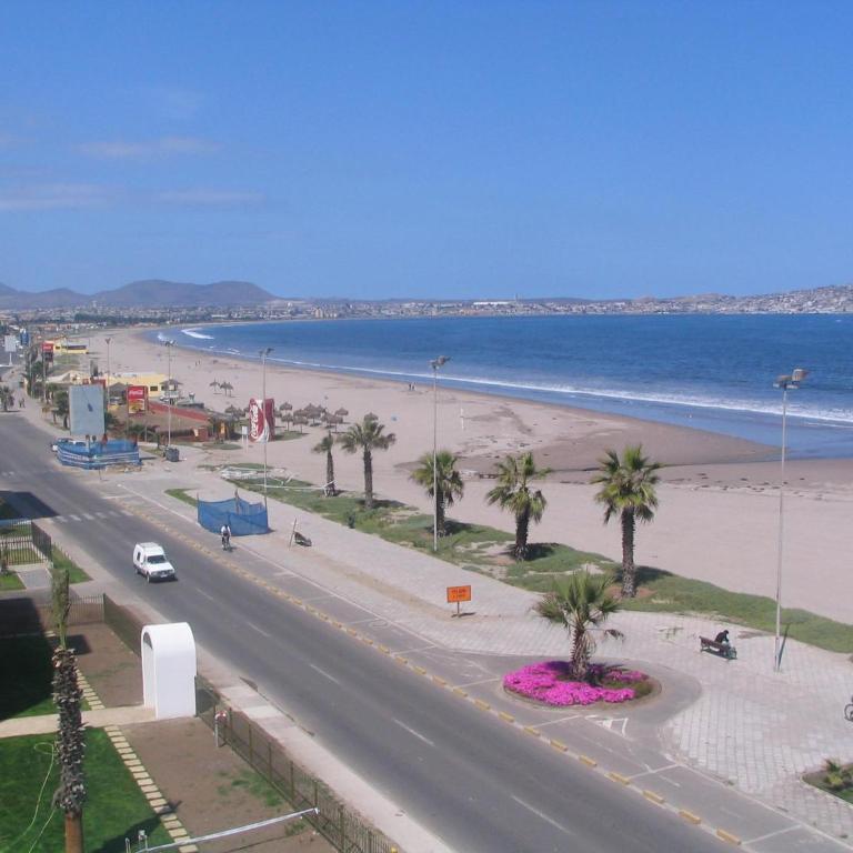 Departamento Avenida del Mar - Two-Bedroom Apartment - 8