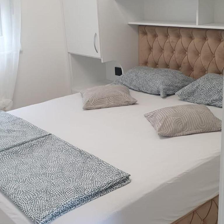 Green Home - One-Bedroom Apartment - 24