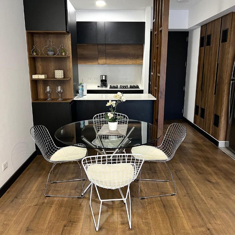 Aparts 4 Days 2 Bedroom Apartments San Isidro Business Zone 06 - Two-Bedroom Superior Apartment - 5