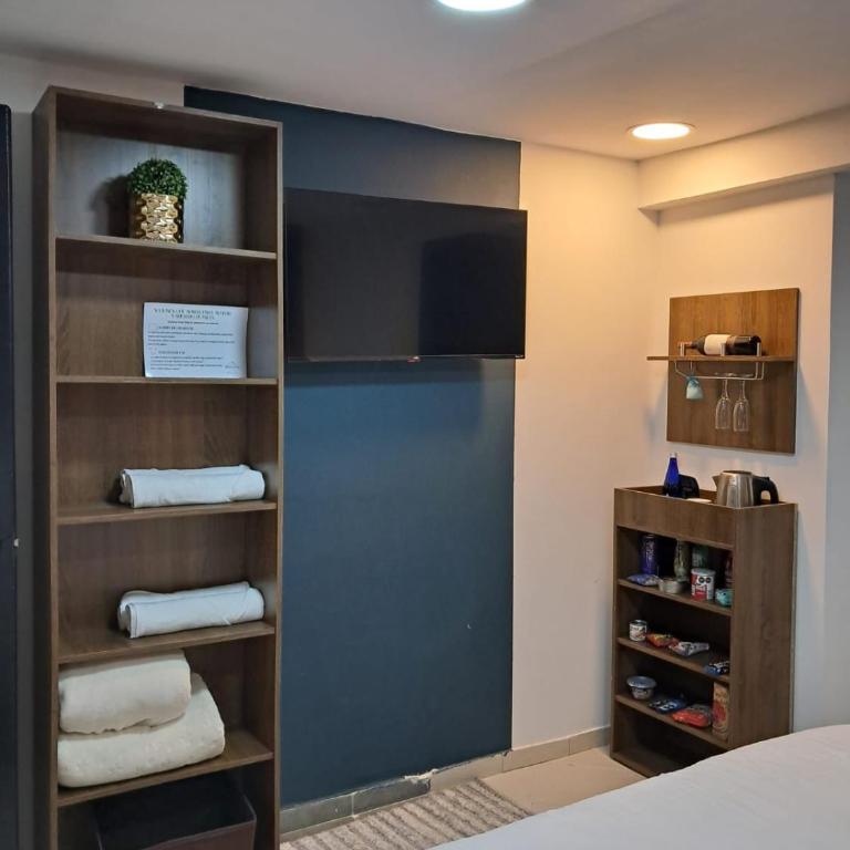 Herencia Hotel by Dream Vacation - Quadruple Room with Private Bathroom - 3