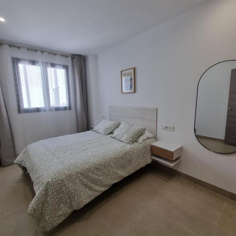 Apartamentos Gran Capitán - parking opcional - One-Bedroom Superior Apartment - 11