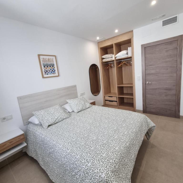 Apartamentos Gran Capitán - parking opcional - One-Bedroom Premium Apartment - 19