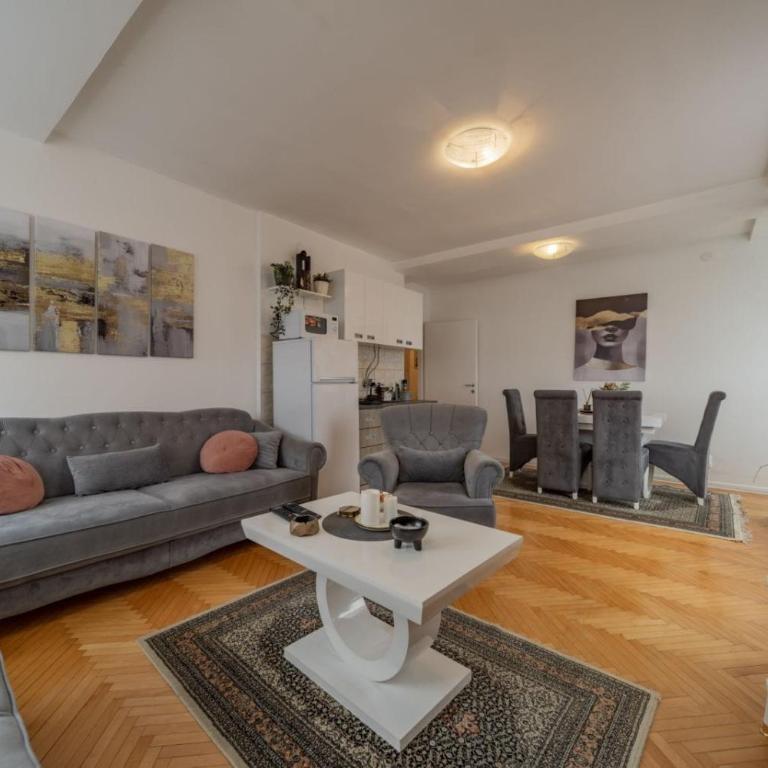 Panorama Novi Beograd - Two-Bedroom Apartment - 3