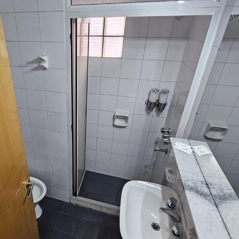 Departamento Córdoba Semipiso frente a Patio Olmos - Two-Bedroom Apartment - 16