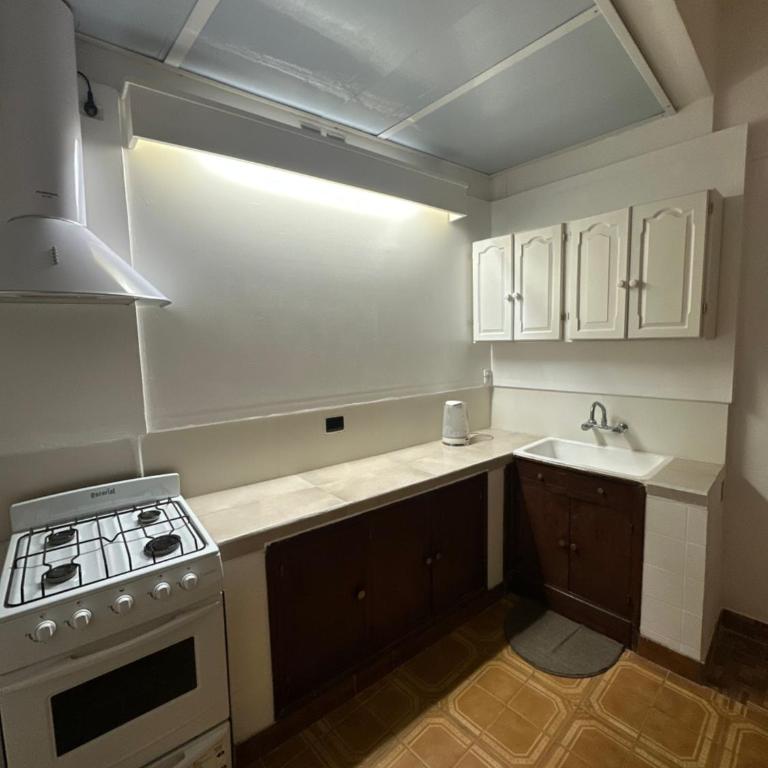 Departamento en el corazón de Tartagal - Two-Bedroom Apartment - 6