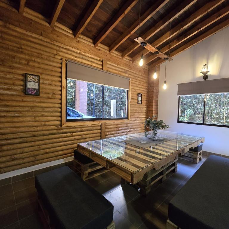 Excepcional Cabaña Cerca Medellín Jacuzzi - Chimenea - Parking - Casa de 3 dormitorios - 65