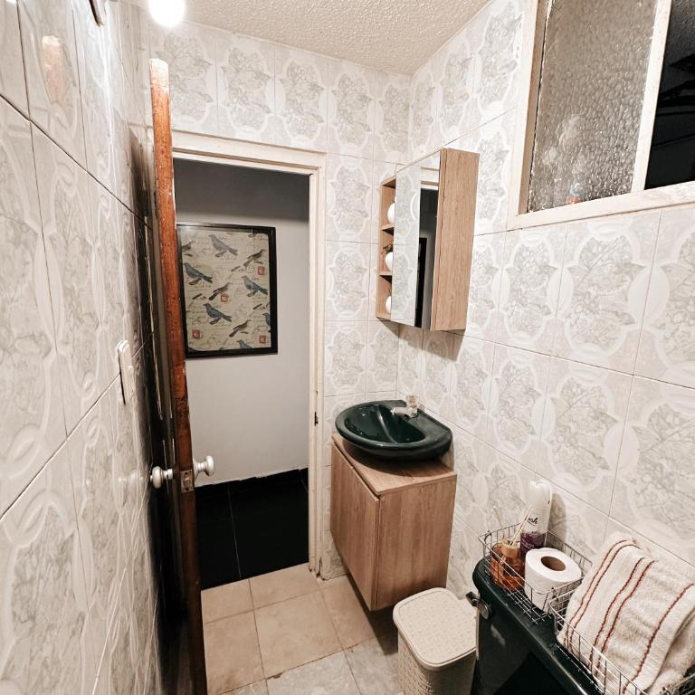 Aquí, cada rincón te abraza, punto céntrico en la ciudad - One-Bedroom Apartment - 10
