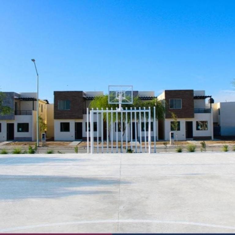 Residencia en Apodaca 15 min del aeropuerto! - Three-Bedroom House - 5
