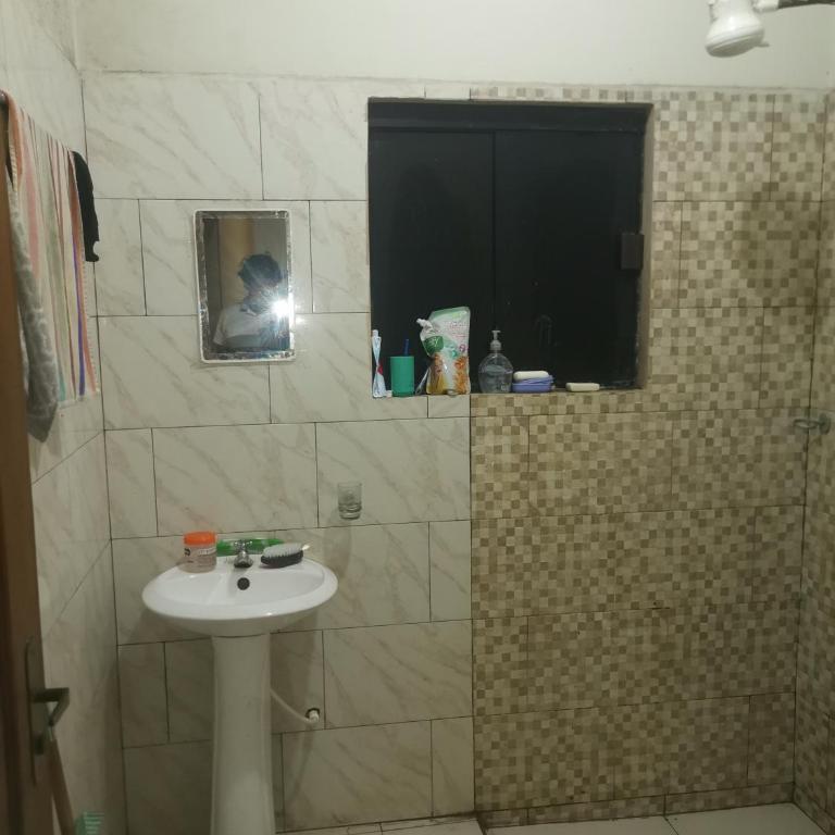 Habitación con baño privado mas servicio de taxi aeropuerto - Apartamento de 1 dormitorio - 5