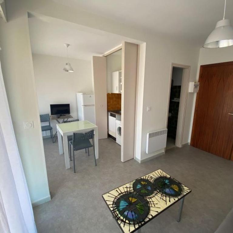 Appartement 4 pers. proche plage avec parking privé - FR-1-837-47 - Apartment - 1
