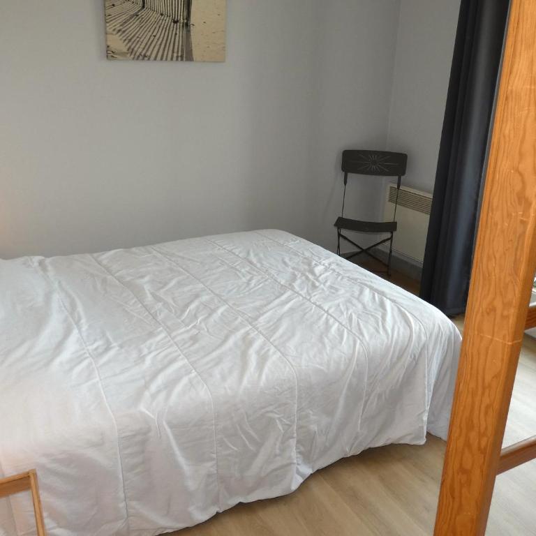 Appartement 5 pers au calme, proche plage à St Jean de Monts - FR-1-323-587 - Apartment - 12