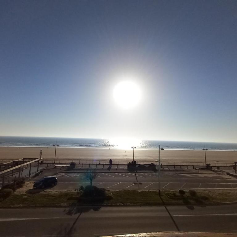 Location Vacances Appart. Rénové Face Mer Saint-Jean-de-Monts - 6 Pers. - FR-1-323-588 - Apartment - 16