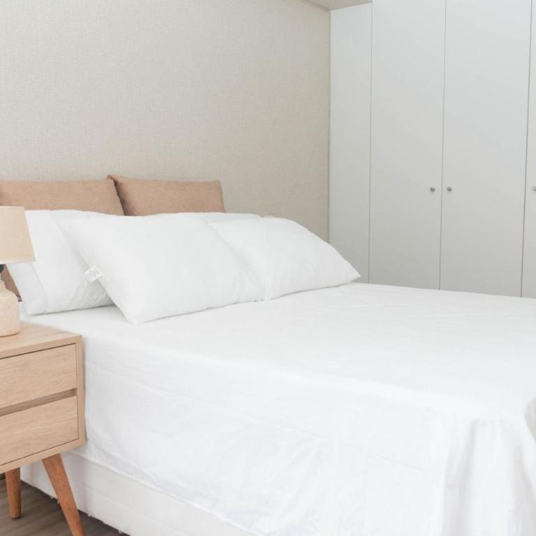 Estilo y comodidad - One-Bedroom Apartment - 2