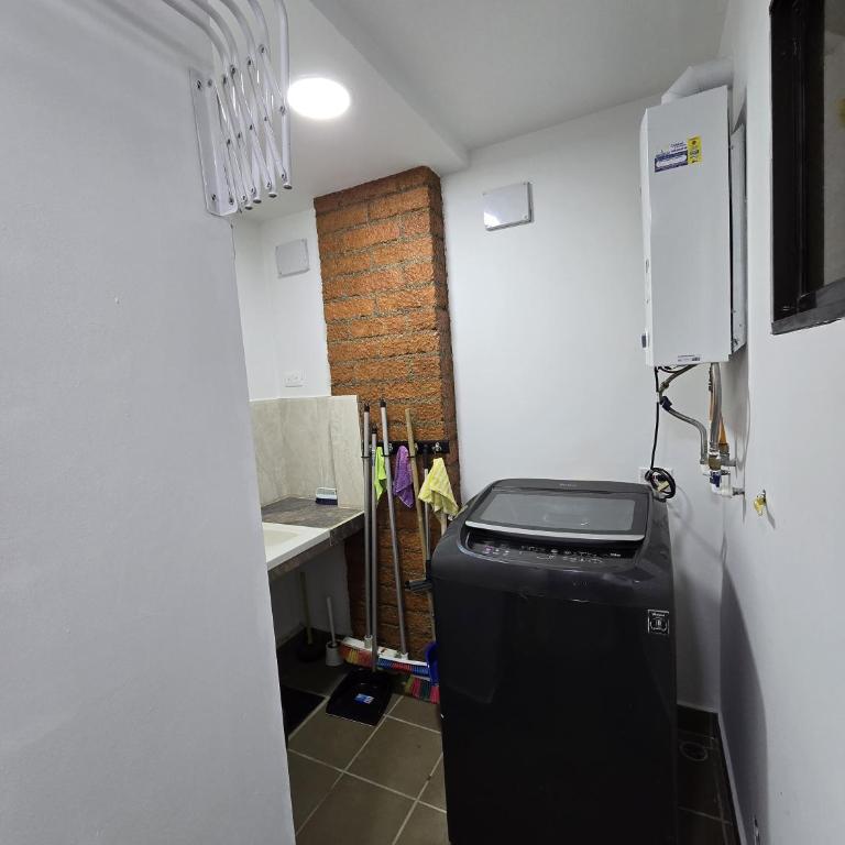 Excepcional Cabaña Cerca Medellín Jacuzzi - Chimenea - Parking - Casa de 3 dormitorios - 40